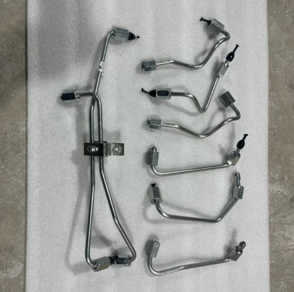 Common Fuel Supply Pipe 5284026, 5288695, 5288697, 5288732, 5288734, 5338578 For QAL 9.3